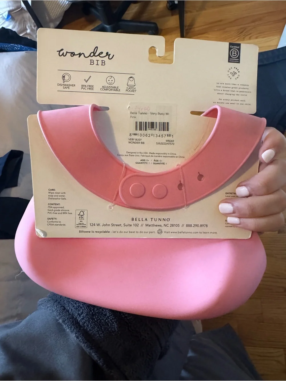 Bella Tunno Pink 'I Am Very Busy' Wonder Bib for Kids